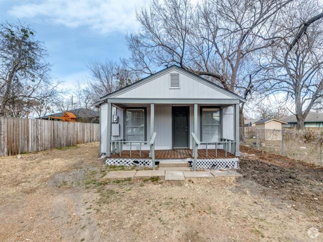 Building Photo - 226 Baldwin St Rental