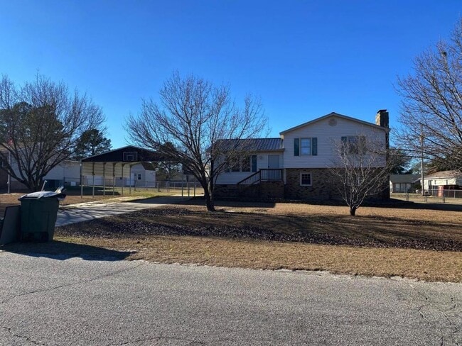 Photo - 303 Beeler Ave