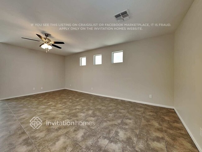 Photo - 1840 W Pollack St