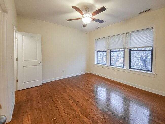 Photo - 1819 W Leland Ave Unit 3