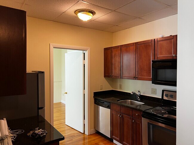 Photo - 295 Nahant Rd Unit 3