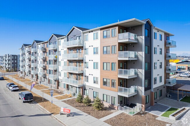 Building Photo - Jovie Apartments