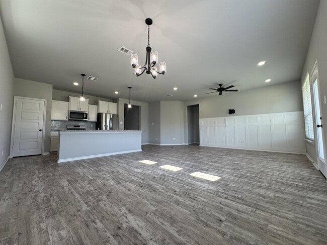 Photo - 7612 McCulloch Rd