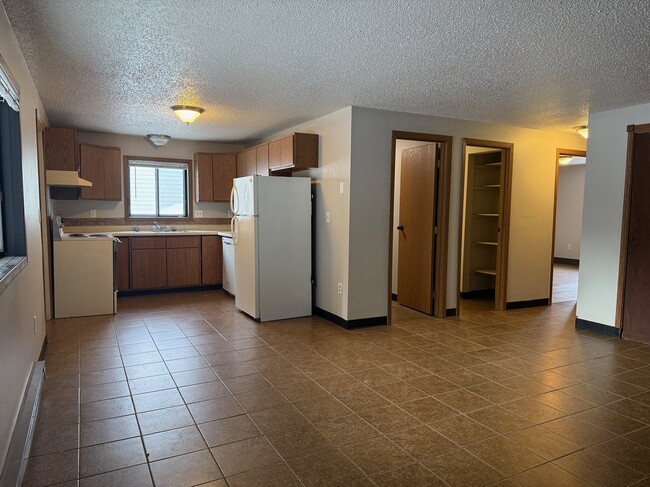 Photo - 202 7th Ave N