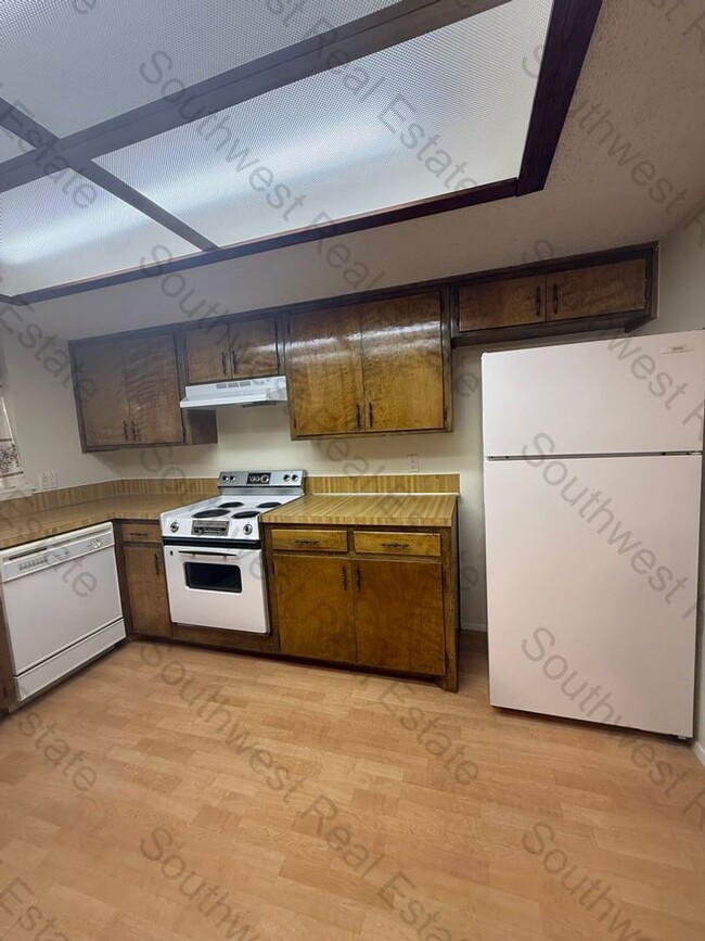 Photo - Spacious 2-bedroom 2 baths on the golf course!