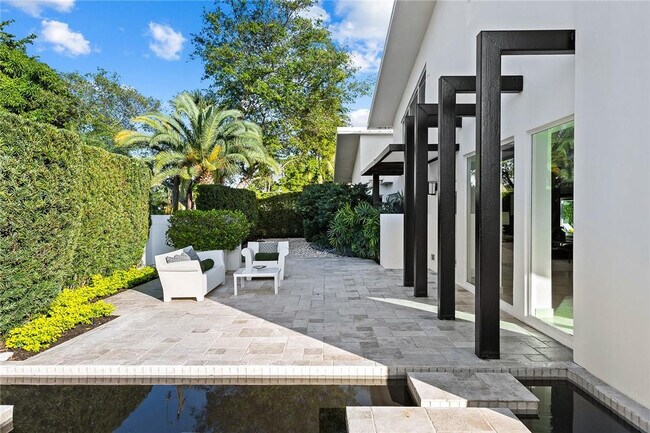 Photo - 2416 Bayview Dr