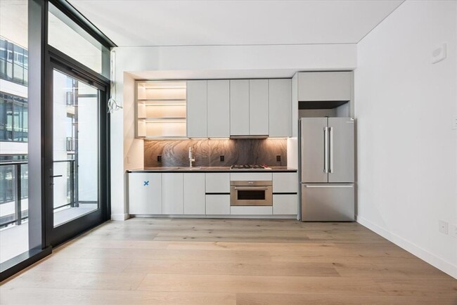 Building Photo - 610 Davis St Unit 2806 Rental