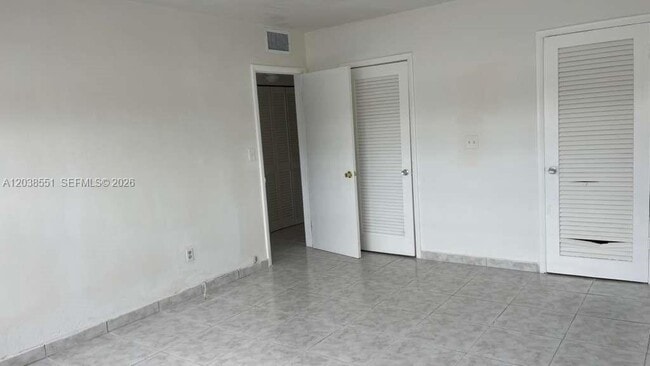 Photo - 1855 NE 121st St Unit 2