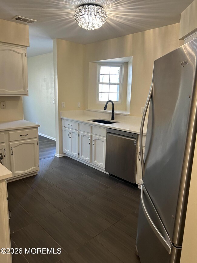 Photo - 1021 Waters Edge Dr