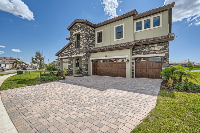 Photo - 10905 Rustic Timber Lp Casa