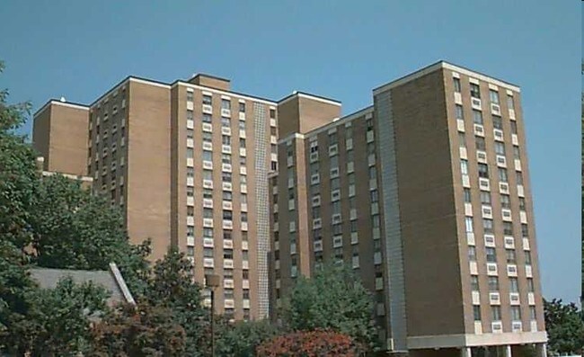 Photo - Glenwood Towers