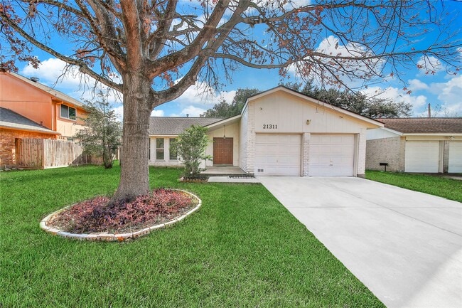 Building Photo - 21311 Park Rock Ln