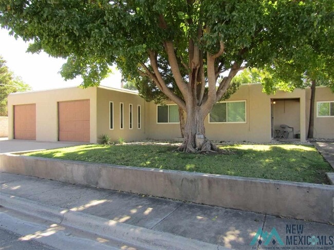 Photo - 901 S 10th St