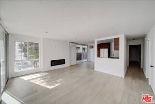 Photo - 15 Spinnaker St