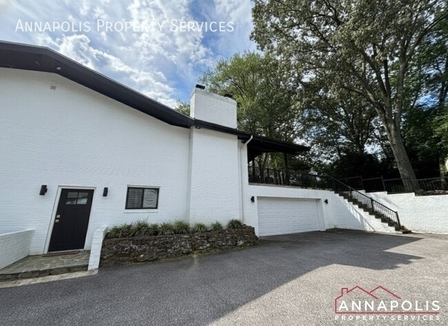 Photo - 364 Dun Robbin Dr