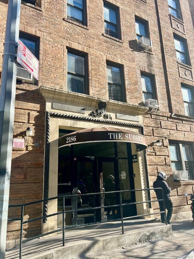 Photo - 2186 Cruger Ave Unit 5K