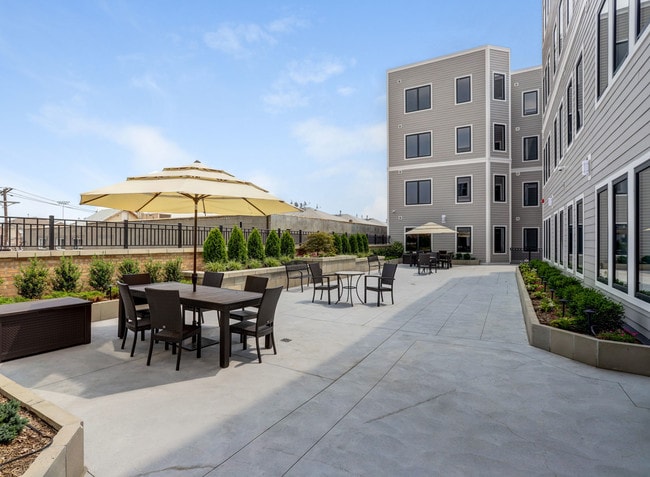 Photo - Main St Commons