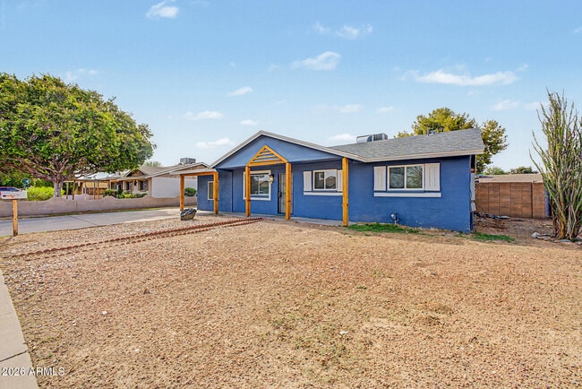 Photo - 6944 W Solano Dr N
