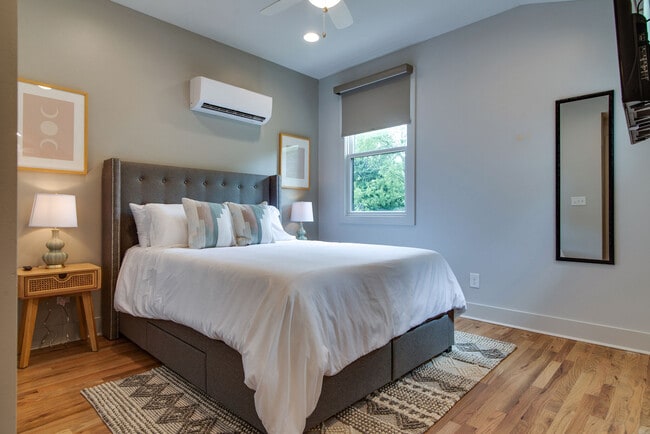 Photo - 934 Mcferrin Ave Unidad ID1049676P