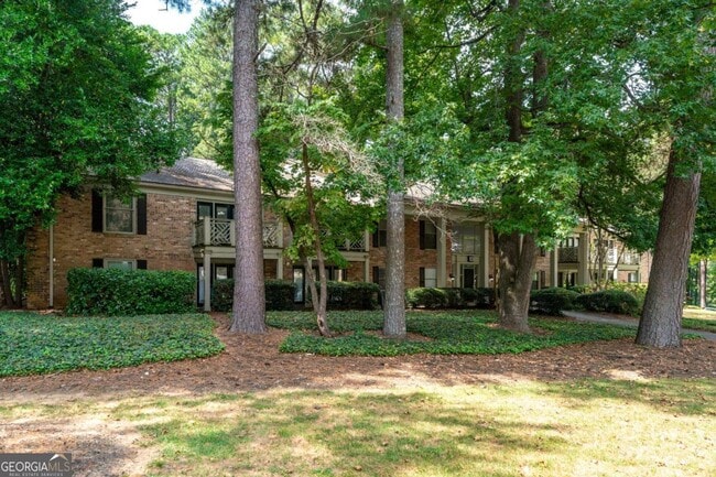 Building Photo - 3650 Ashford Dunwoody Rd Unit 1026