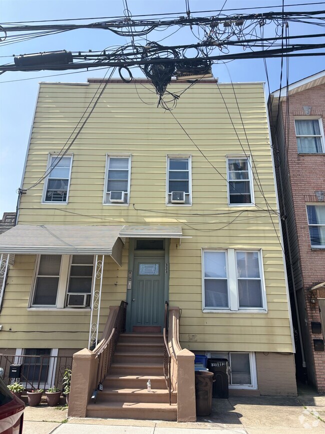Building Photo - 333 Sip Ave Unit 1R Rental