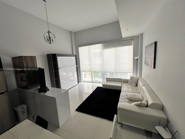 Photo - 244 Biscayne Blvd Unit 251