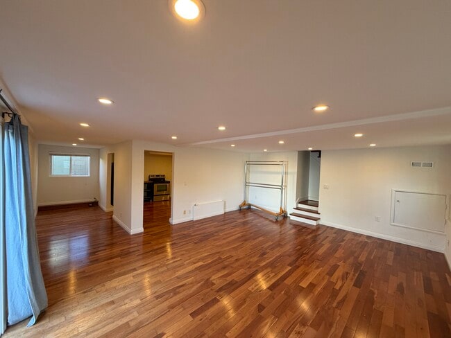 Photo - 511 S Gertruda Ave Unit Studio