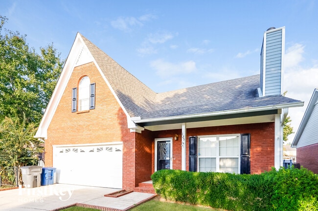 Photo - 125 Charleston Way