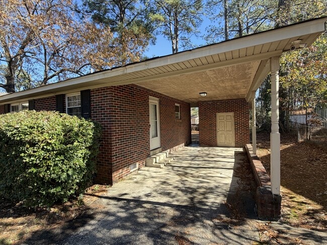 Photo - 1542 S Beltline Blvd