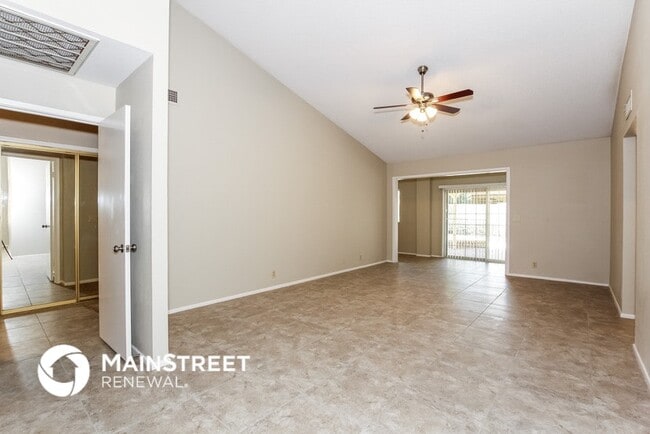 Photo - 6016 W Desert Cove Ave