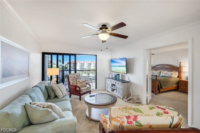 2445 W Gulf Dr Unit 32E