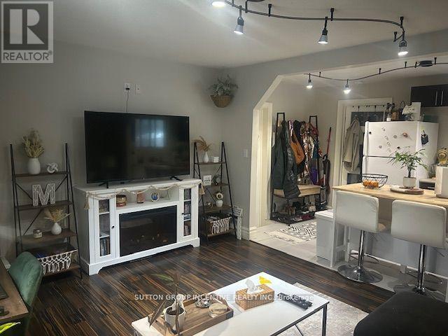 Photo - 322 Codrington St Unité 3