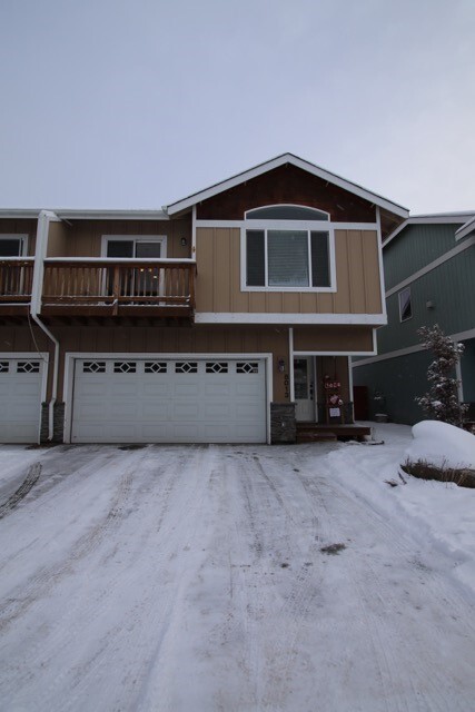 3 Bedroom Condo in South Anchorage w/ Fenc... - 3 Bedroom Condo in South Anchorage w/ Fenc...