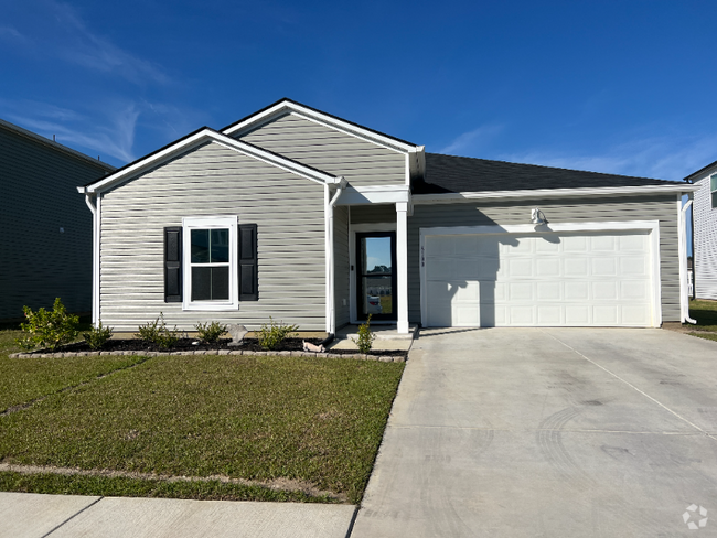 Building Photo - 8100 Forest Edge Dr Rental