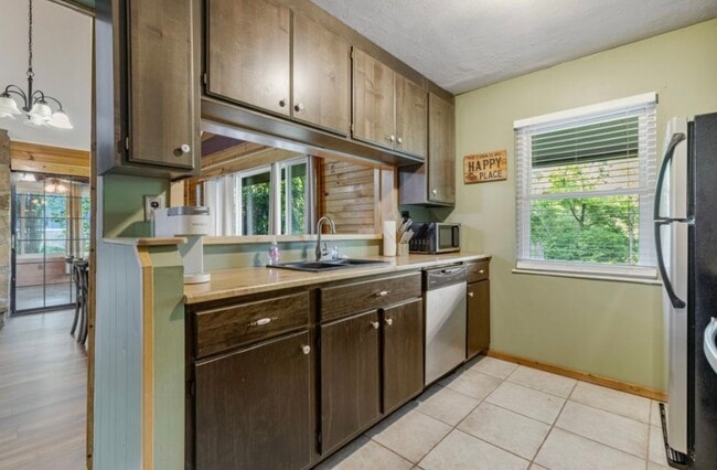 Photo - 3626 Pittman Center Rd