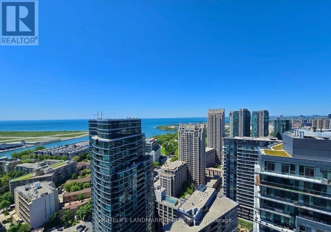 Photo - 19 Bathurst St Unit 4116