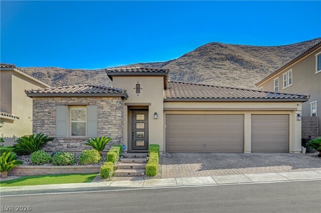 Building Photo - 3943 Reyes Ave