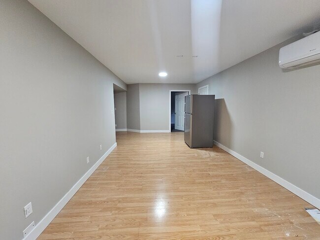 Photo - 5530-5530 Teskey Rd Unit B