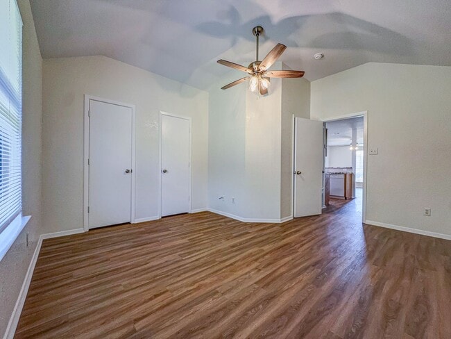 1103 Shanarae Cir Unit 1103-D Shanarae Cir, KI