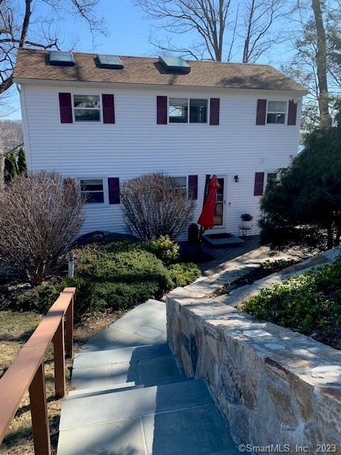 Photo - 57 Knollcrest Rd