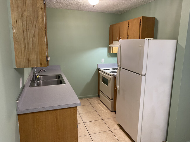 Photo - 3010 Ernest Dr Unit B
