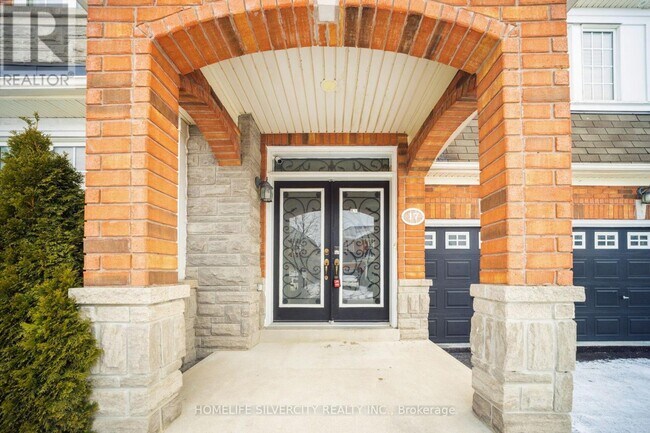 Photo - 17 Sparhill St