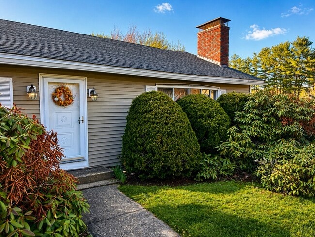 Building Photo - 45 Greer Rd