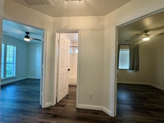 Photo - 5615 Taylorcrest Dr