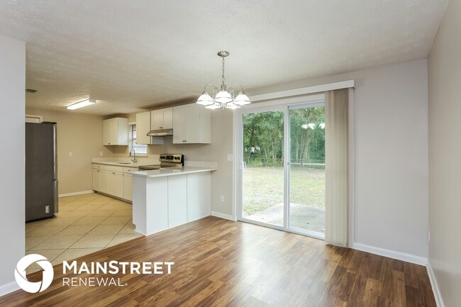 Photo - 9572 Spottswood Rd W