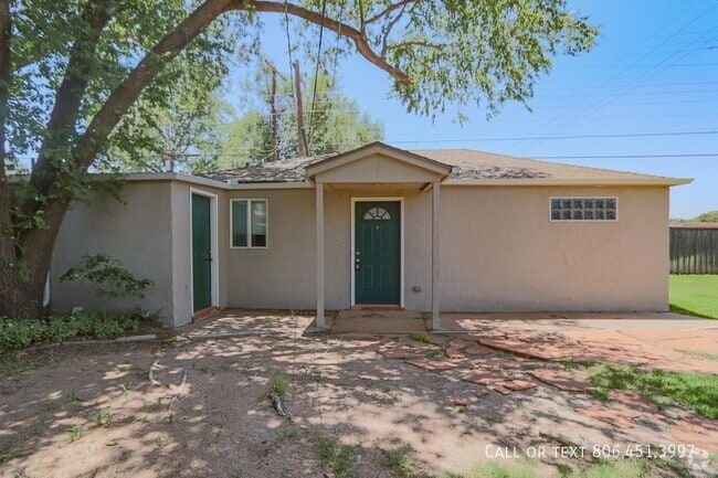 Building Photo - 2629 25th St Rental