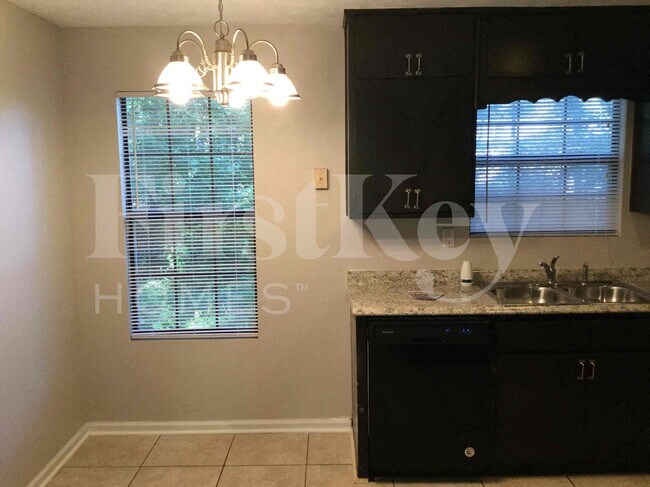 Photo - 3844 Chimney Stone Ct