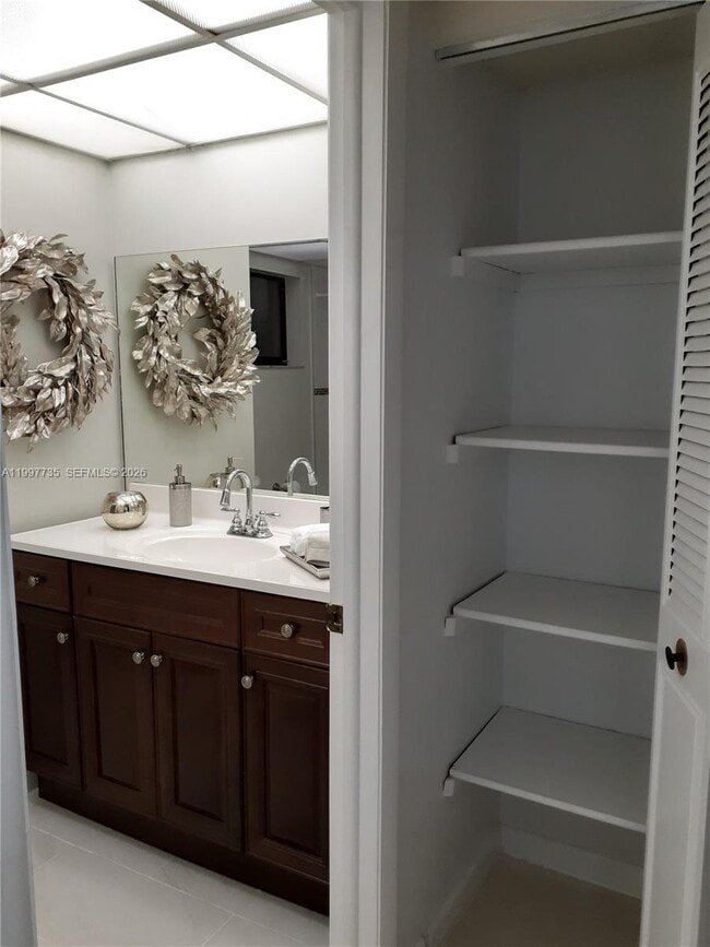 Photo - 8415 SW 107th Ave Unidad 238W