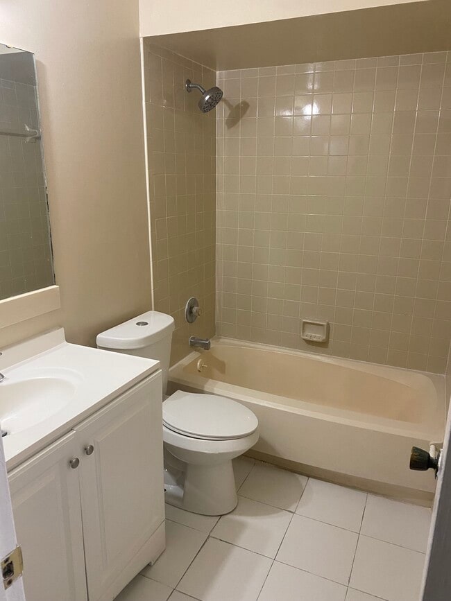 Photo - 5486 Pinehaven Ct