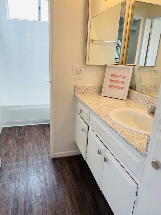 Photo - Cove Apartments